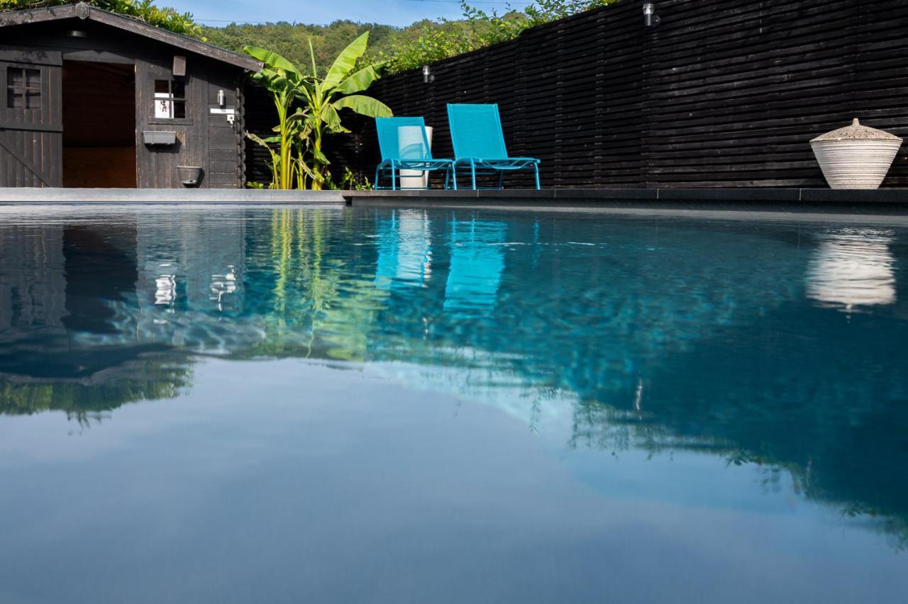 Chez Sabine Et Eric Maison Pour 6 Personnes Avec Piscine Chauffee Andenne Εξωτερικό φωτογραφία